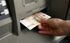 Θεσσαλονίκη: Παγίδευαν ATM και έκαναν παράνομες αναλήψεις