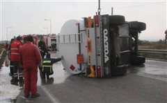 Θεσσαλονίκη ΠΡΙΝ ΛΙΓΟ: Ατύχημα με βυτιοφόρο στα Μάλγαρα