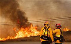 Τουλάχιστον 38 νεκροί από τις πυρκαγιές στην Καλιφόρνια