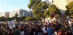 Θεσσαλονίκη - Μαθητές διαδηλώνουν για το κλίμα (βιντεο)