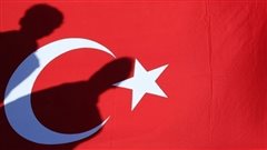 Συλλήψεις 223 στρατιωτικών στην Τουρκία