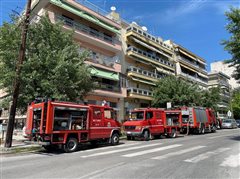 Αν. Θεσσαλονίκη: Φωτιά σε διαμέρισμα - Απεγκλωβίστηκε 13χρονος