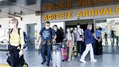 Άνοιξαν οι πύλες της χώρας - 235 διεθνείς πτήσεις υποδέχεται σήμερα η Ελλάδα
