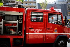 Υπό έλεγχο η φωτιά σε κατάστημα στο κέντρο της Θεσσαλονίκης