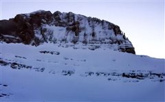 Νεκροί εντοπίστηκαν οι δύο ορειβάτες που καταπλακώθηκαν από χιονοστιβάδα στον Όλυμπο